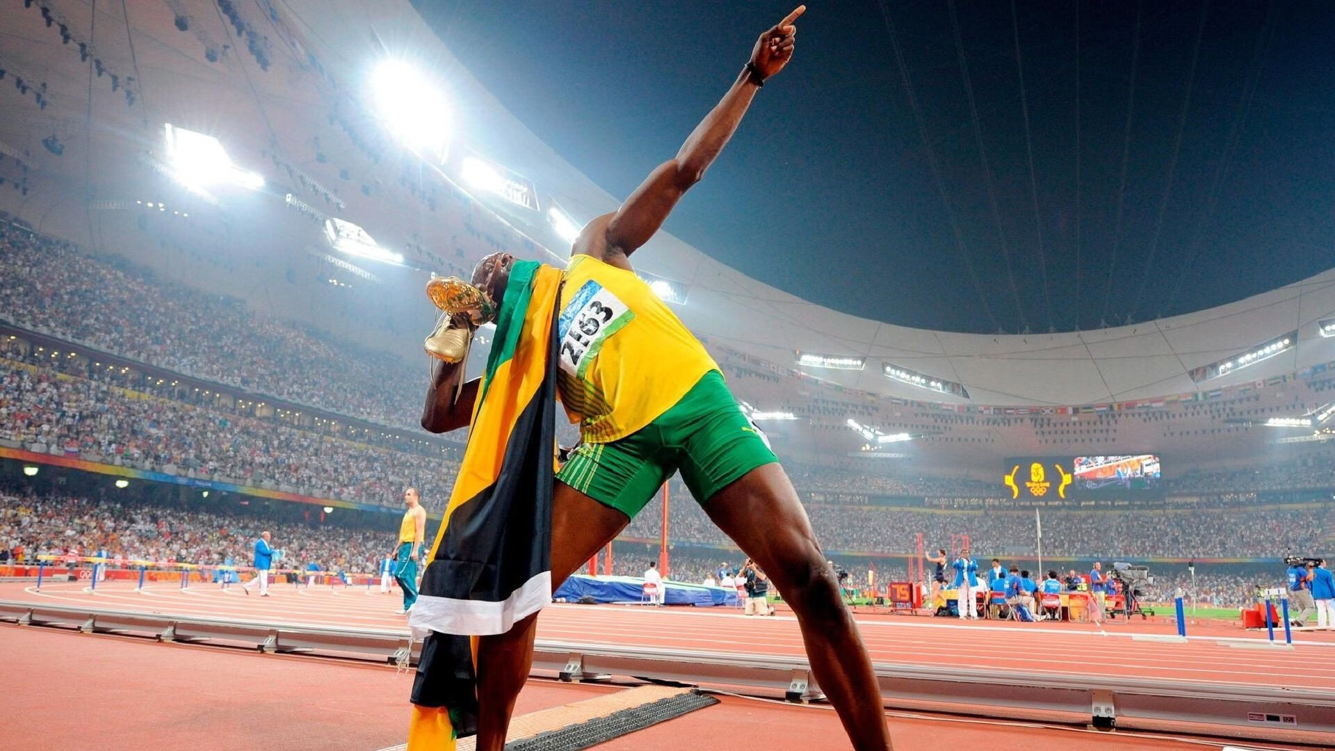 极速大比拼：不同年份赛段的速度经天纬地，竞速赛事